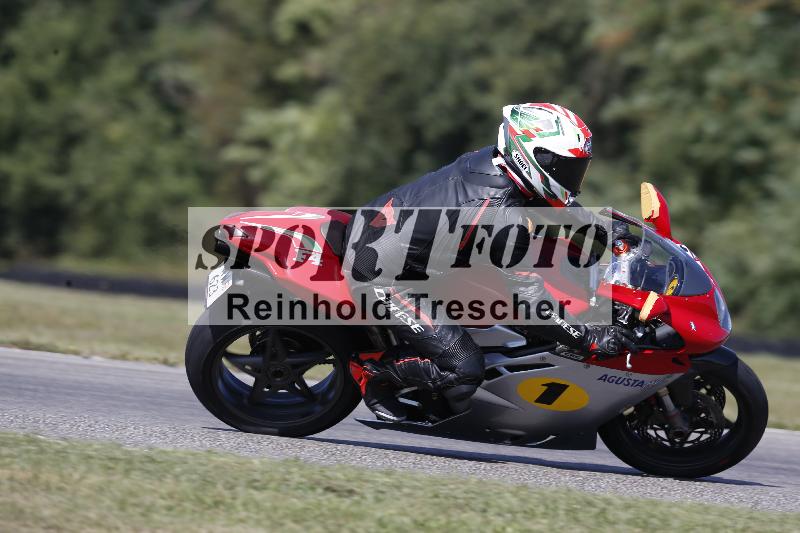 Archiv-2025/49 26.08.2025 Cornu Master School ADR/gruen-vert/104